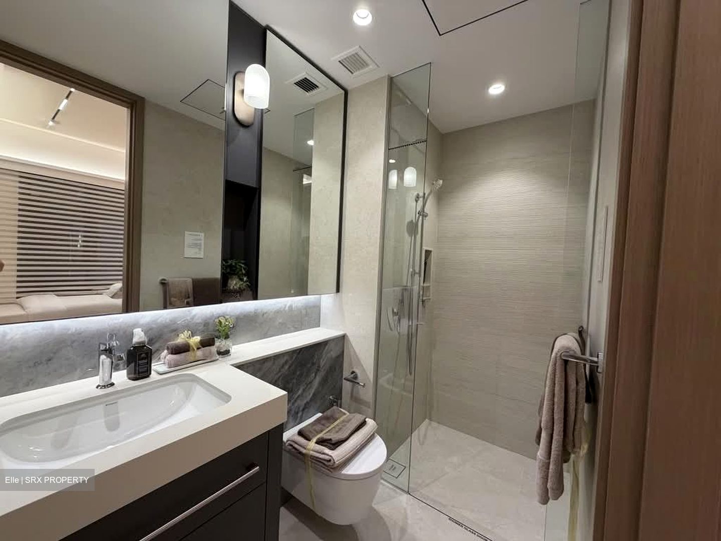 Bayshore Walk (D16), Condominium #569738641